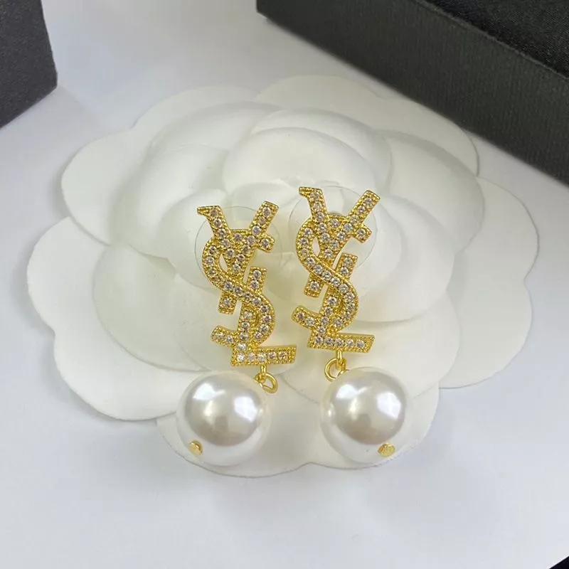 Saint Laurent Opyum Pearl Earrings In Metal And Crystal Gold 0112