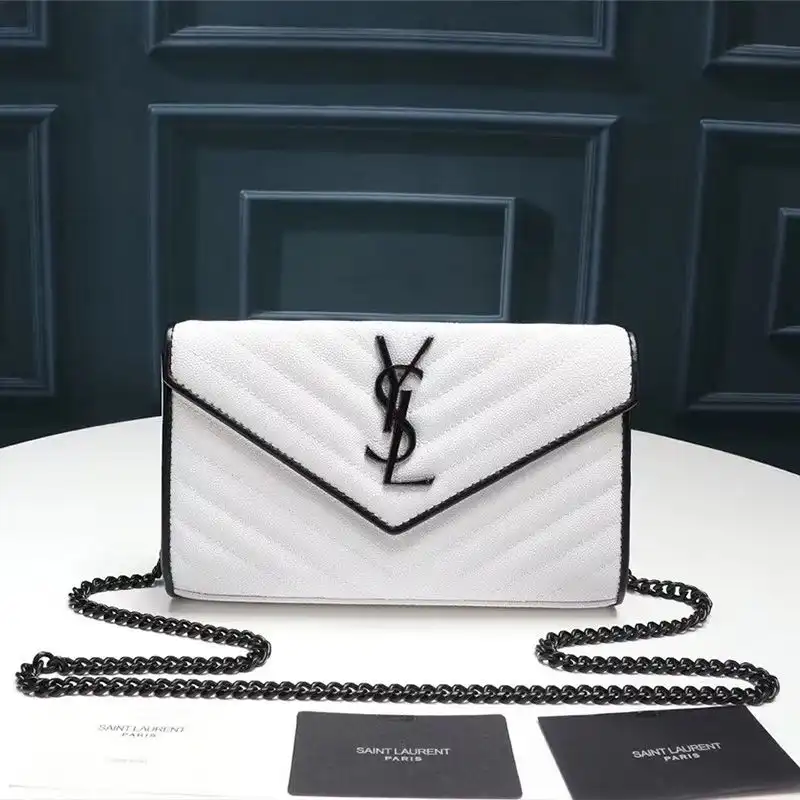 CHEAP Saint Laurent Large Monogram Chain Wallet In Grained Matelasse Leather White Black 0124