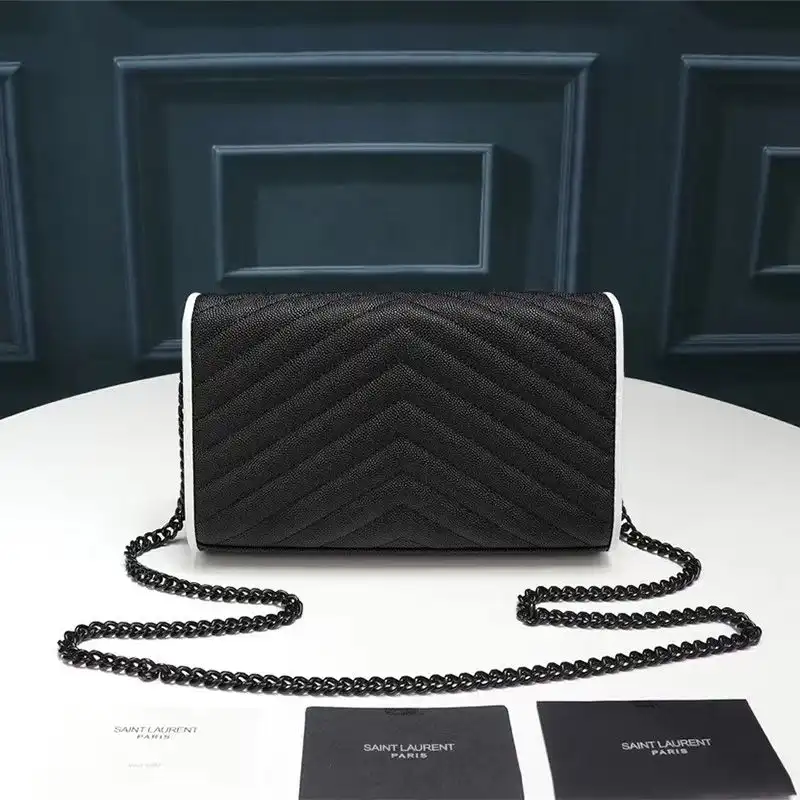 CHEAP Saint Laurent Large Monogram Chain Wallet In Grained Matelasse Leather Black White 0124