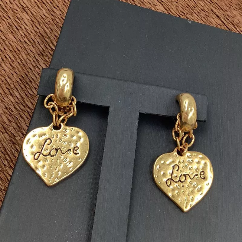 Saint Laurent Love Heart Pendant Earrings In Metal Gold 0116