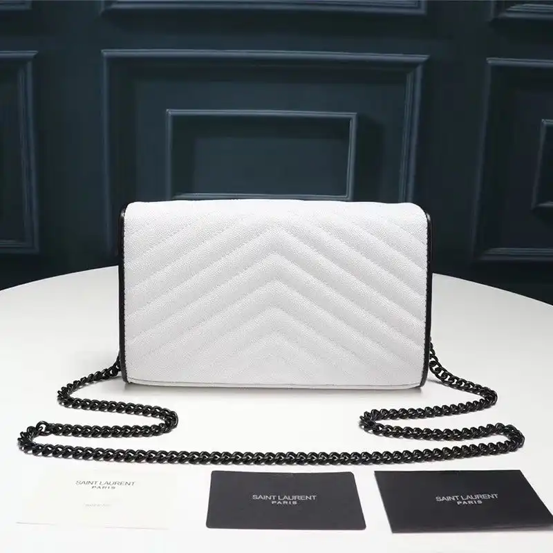 CHEAP Saint Laurent Large Monogram Chain Wallet In Grained Matelasse Leather White Black 0124