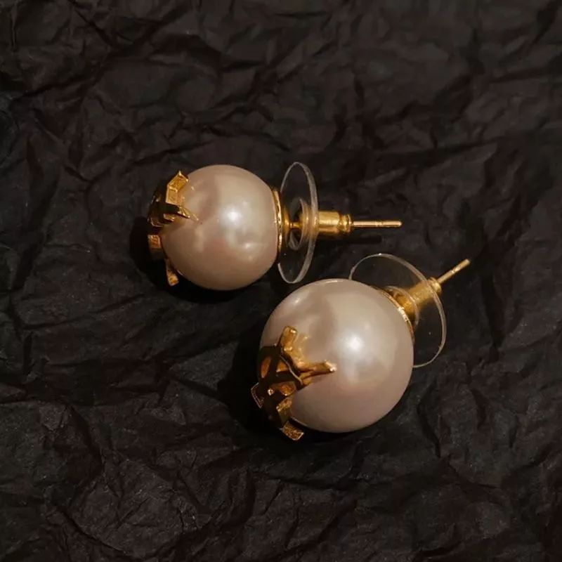 CHEAP Saint Laurent Cassandre Pearl Earrings In Metal Gold 0116