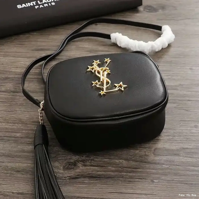 CHEAP Gold Saint In Blogger Stars Black Leather Laurent Studded Bag 0226