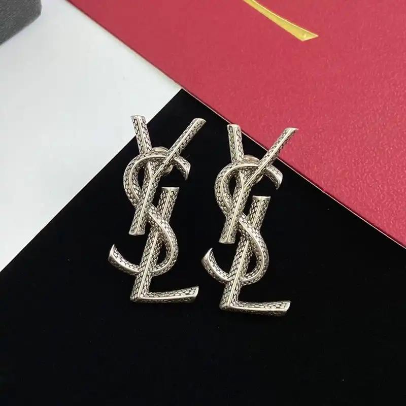 CHEAP Saint Laurent Opyum Earrings In Snake Metal Silver 0203